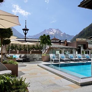 Hotel Neue Post